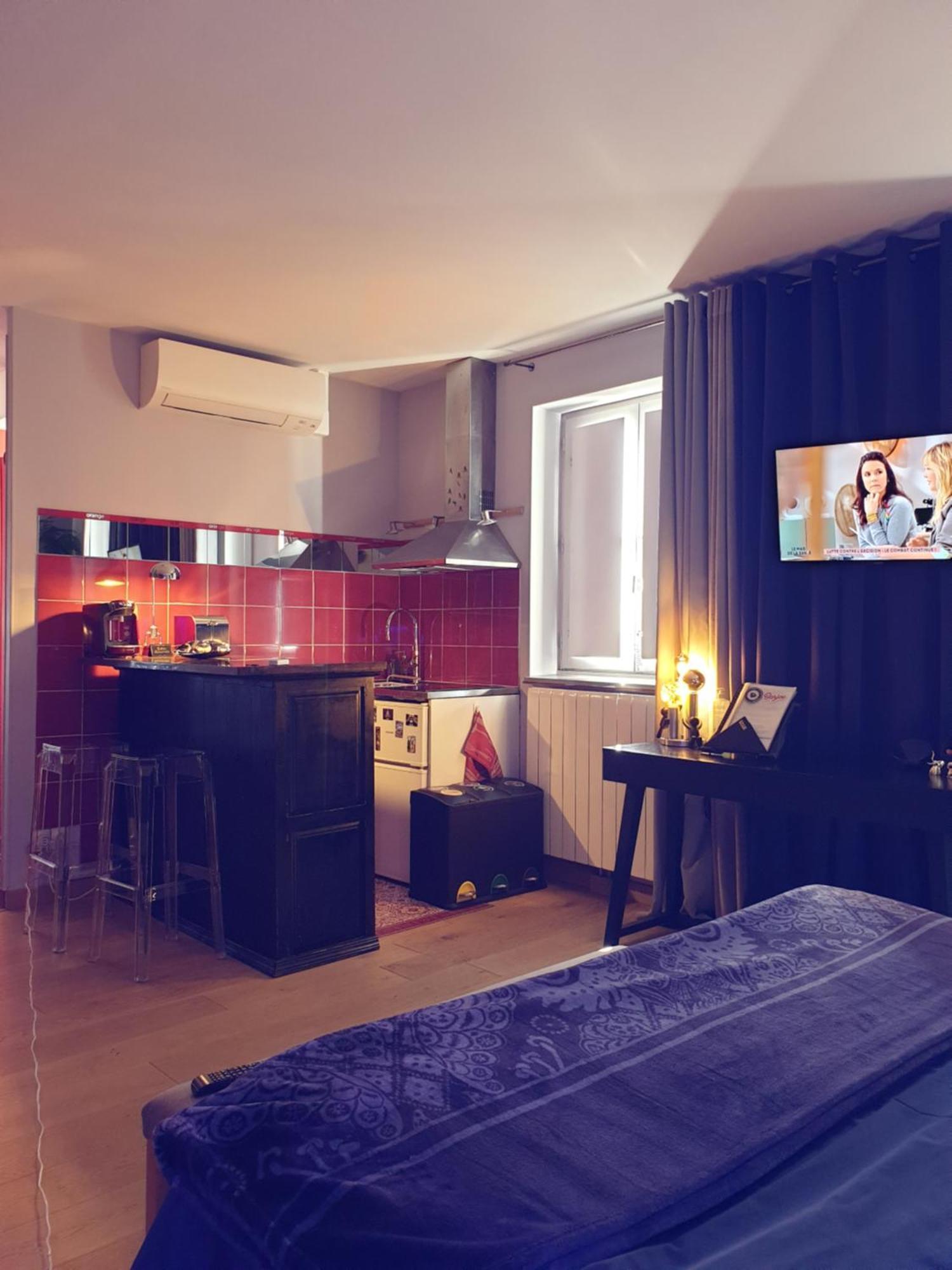 Non Fumeur 38m2 Calme, Confort, Ascenseur Apartment Beziers